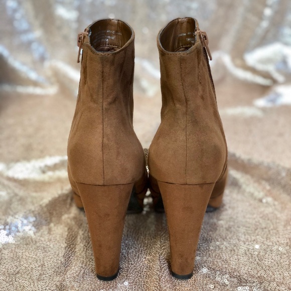 Fall Pick! 🍂 Mossimo Supply Co. Heeled Bootie - Picture 6 of 8